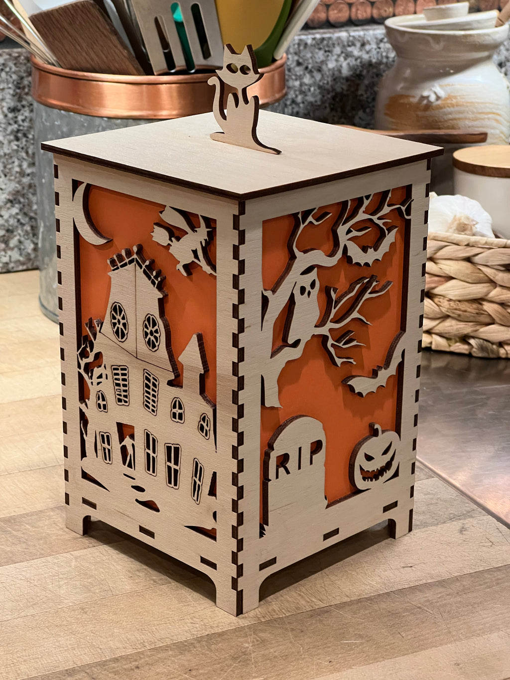 Halloween scary lantern￼￼￼