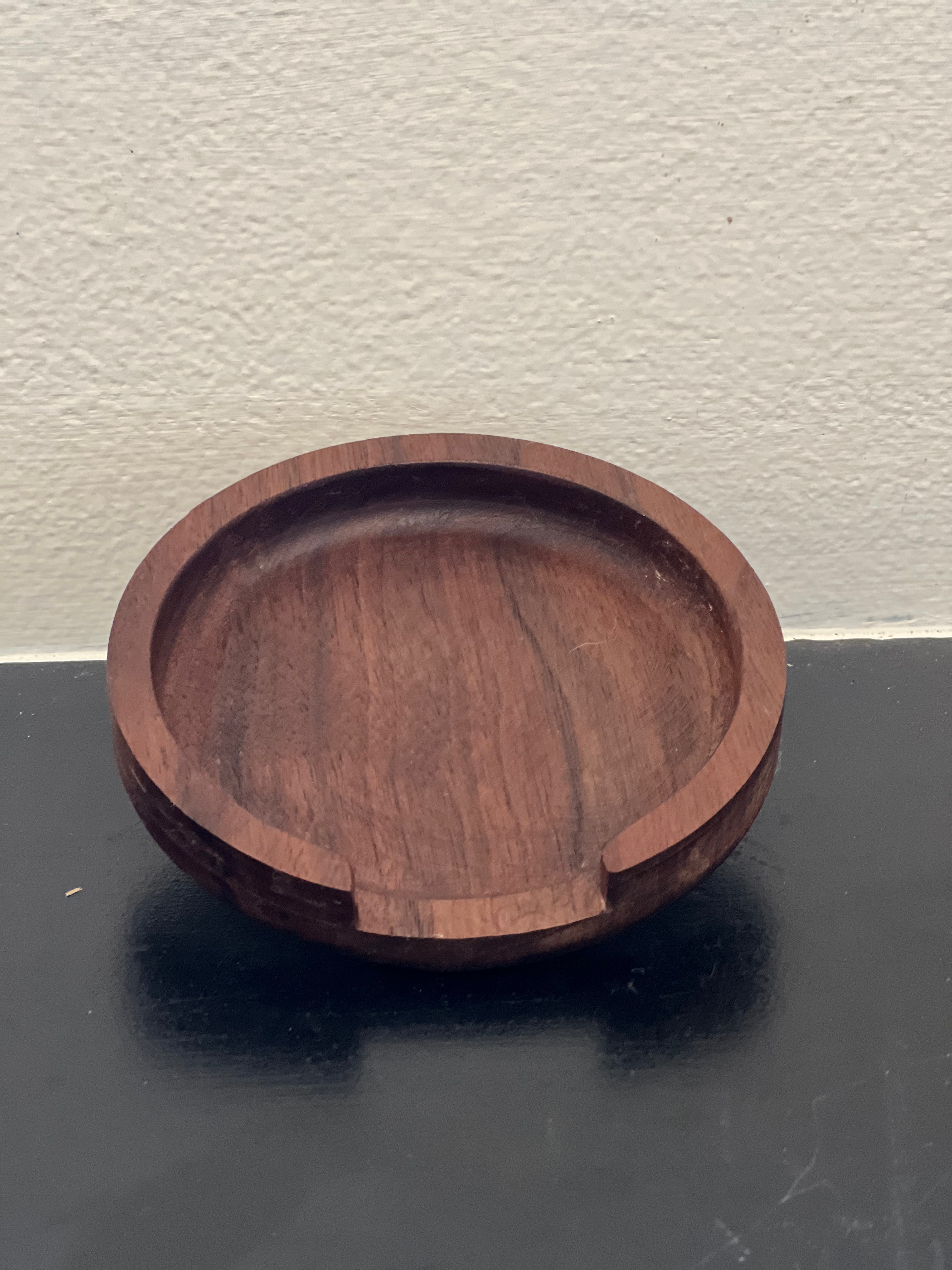 Wooden spoon rest