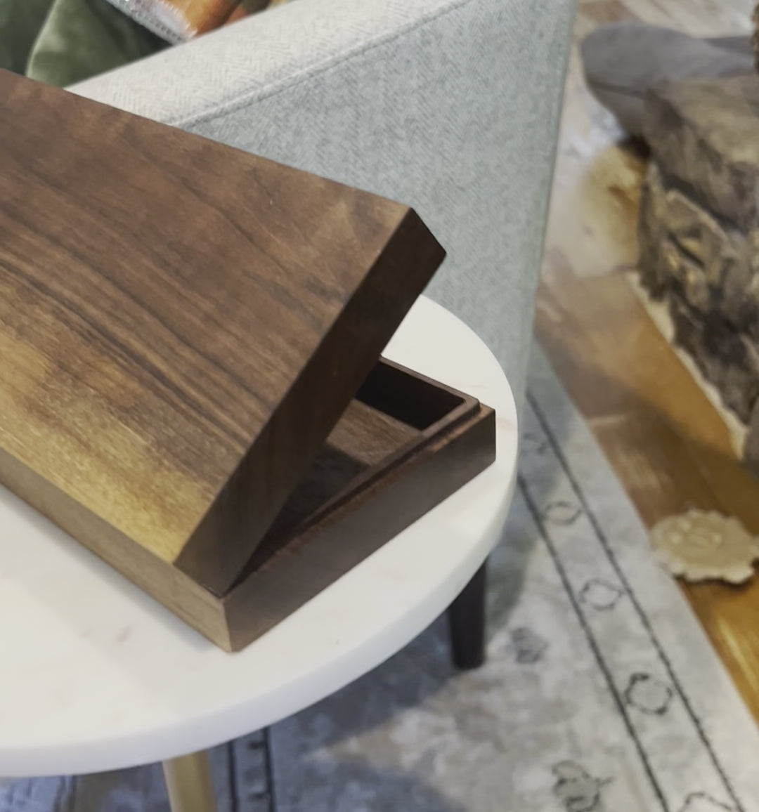 Solid wood keepsake box